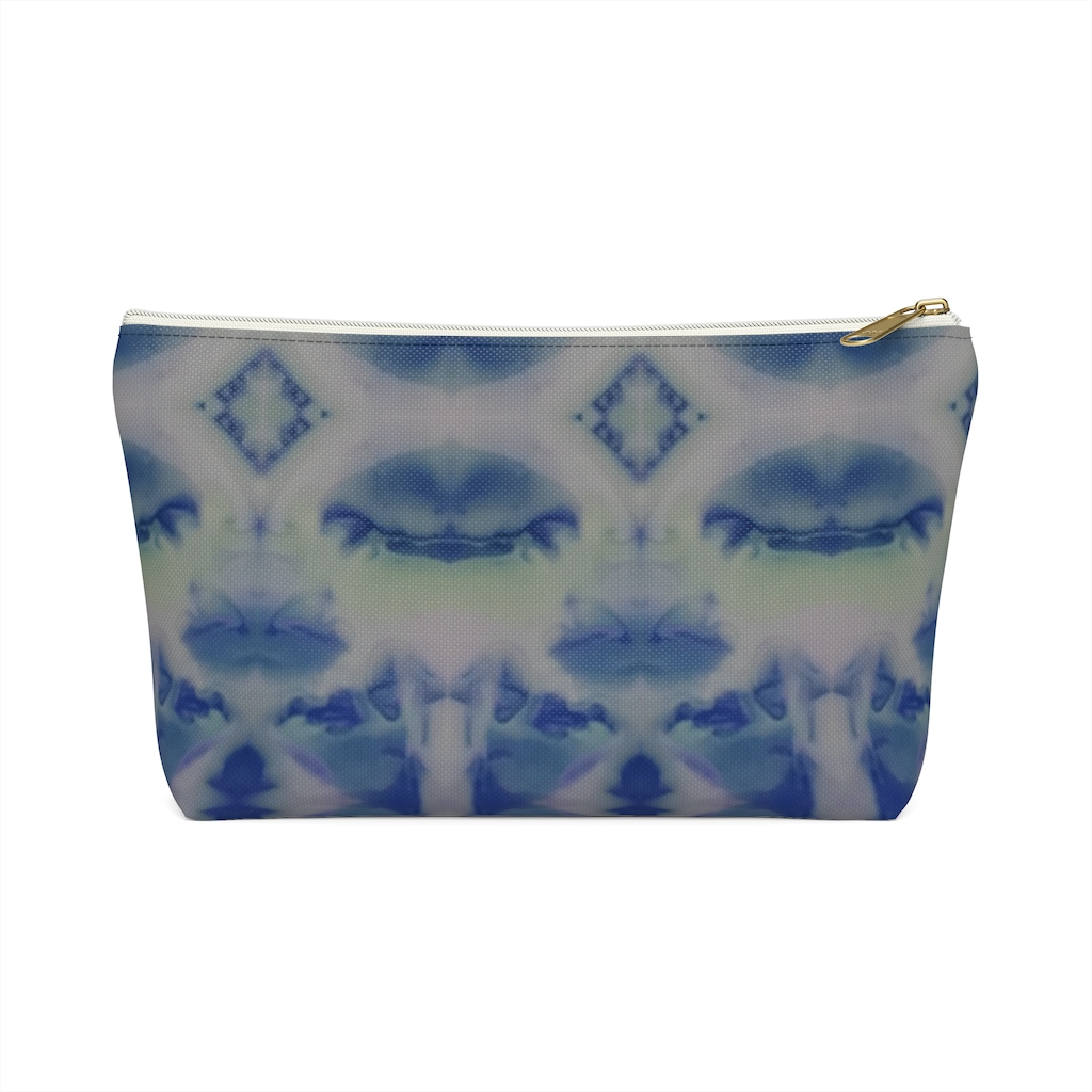 Blue Accessory Pouch w T-bottom