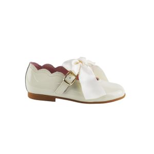 Francesita charol y lazo Angelitos 1104